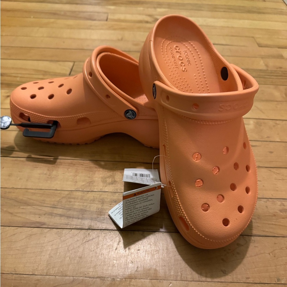 CROCS Platform Clogs